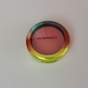 Mac Blush Hipness